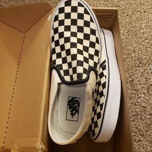 Vans Asher black/white check 9.5M NIB NWT